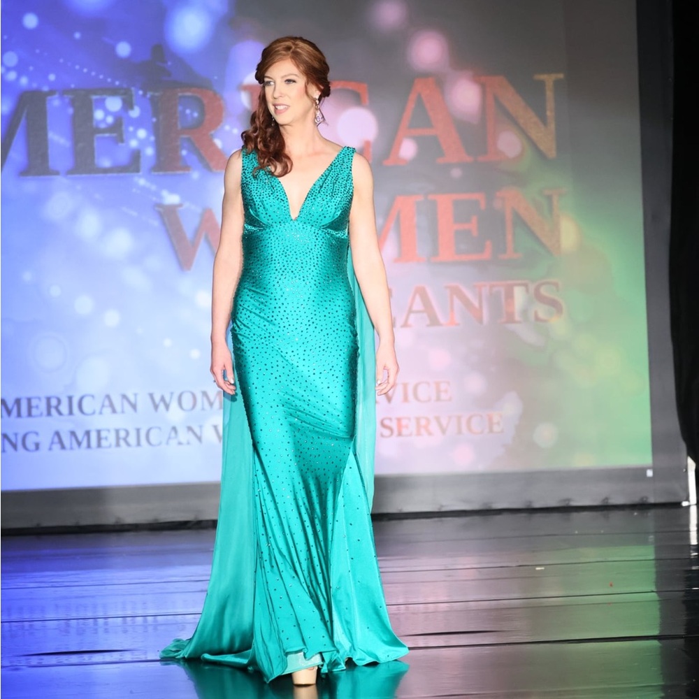 Sleeveless Jade Gown with V-Neck - Women's Evening Dress with Cape
